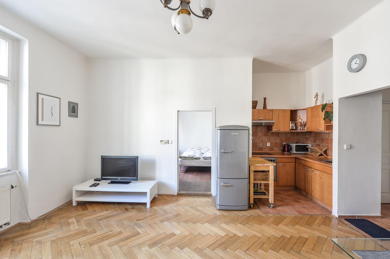 Old Town Sq. Apartment Prag Exteriör bild